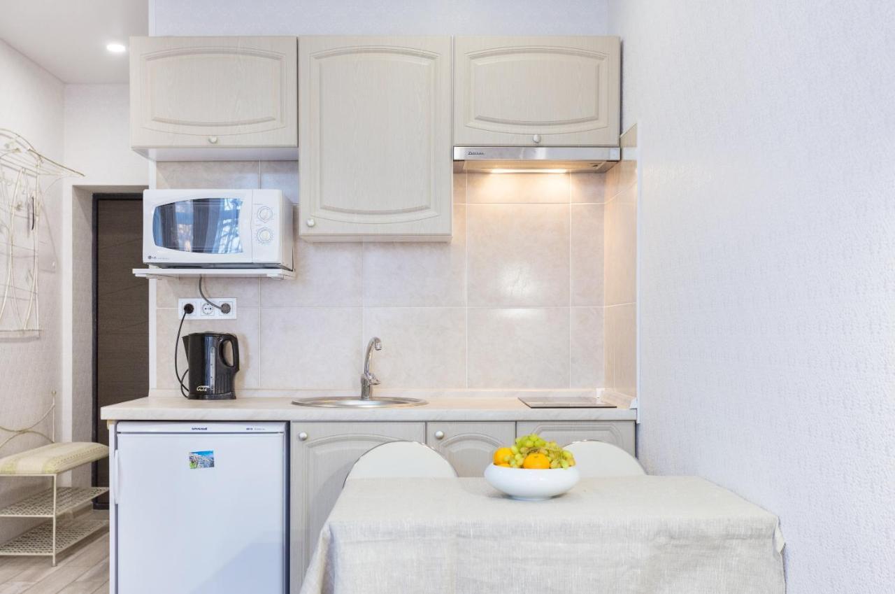 Акварель Затишні Смарти Метро Видубичі Kiev Exterior foto
